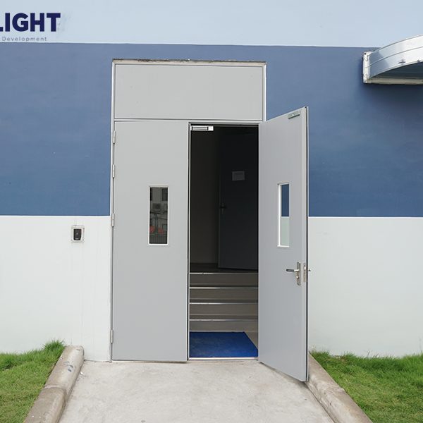Cửa thép công nghiệp Sky Light 2 cánh
