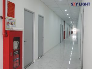 Cửa chống cháy - cửa thép công nghiệp chung cư mini