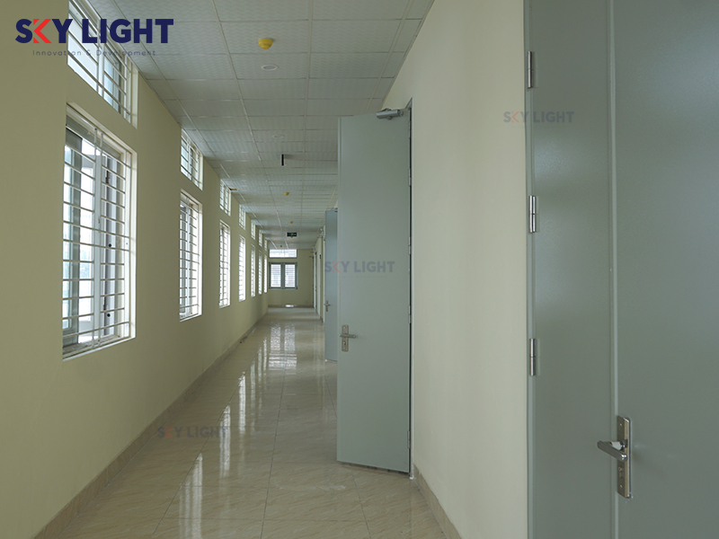 Cửa chống cháy nhà trọ, nhà cho thuê để ở tại Hà Nội