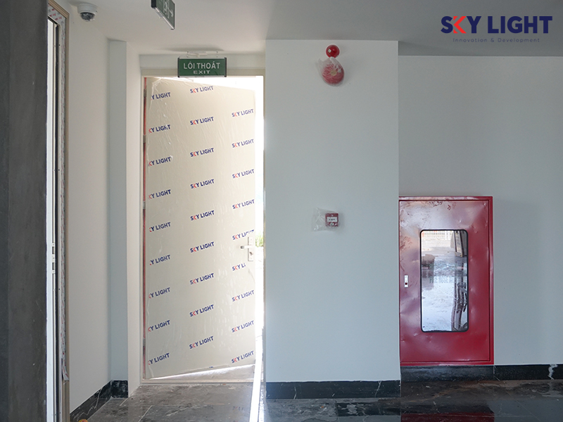Cửa thoát hiểm nhà xưởng chất lượng