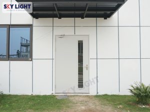 So sánh cửa thép công nghiệp và cửa thép thường