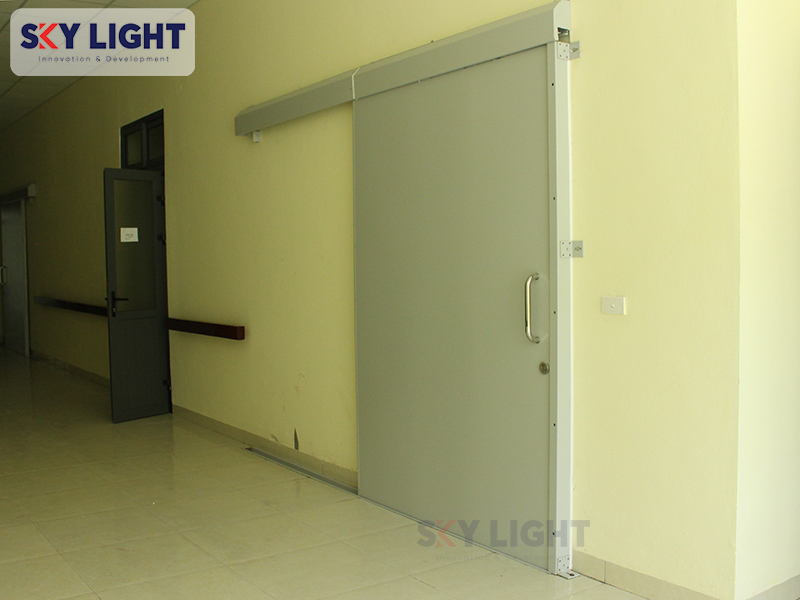 Sky light sản xuất và cung cấp cửa thép bọc chì