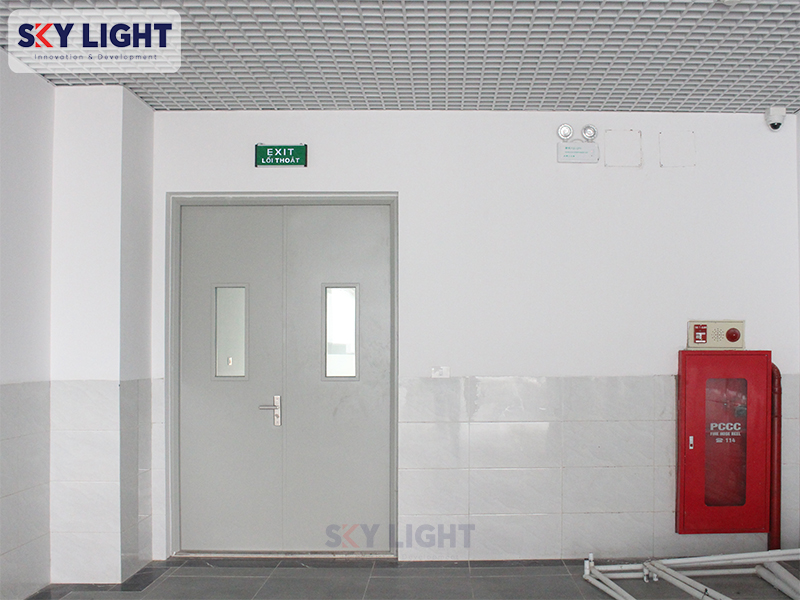 Quy định về cửa thoảt hiểm trong an toàn PCCC