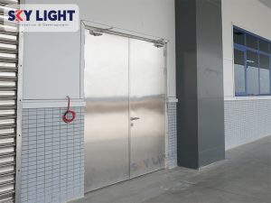 Cửa inox ngăn cháy 2 cánh Sky Light