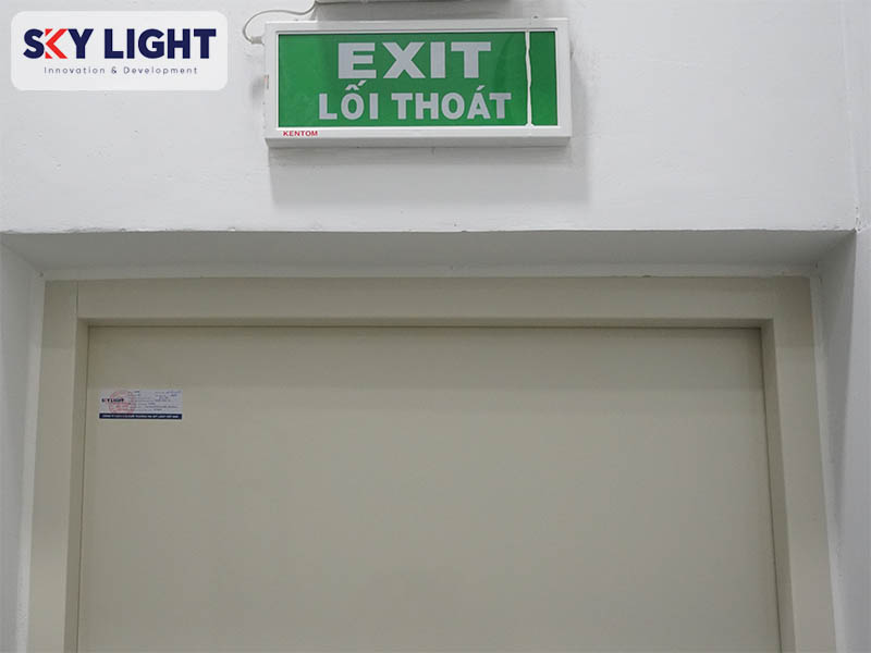 cửa chống cháy sky light đạt chuẩn an toàn pccc