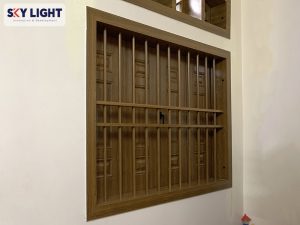 cửa sổ thép vân gỗ sky light
