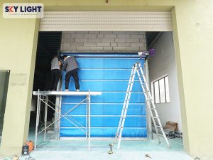 sky light thi công lắp đặt màn cuốn chống cháy ei90, ei60 đảm bảo an toàn pccc