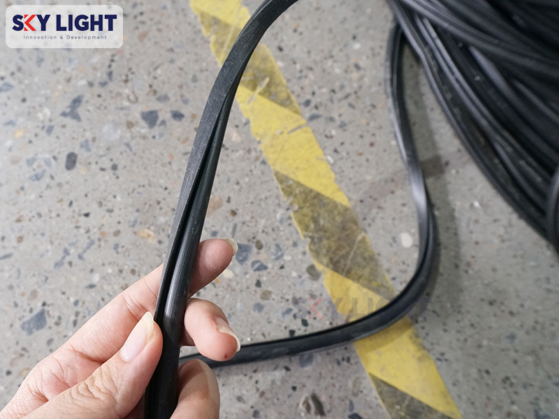 phụ kiện ron cao su cho cửa thép công nghiệp