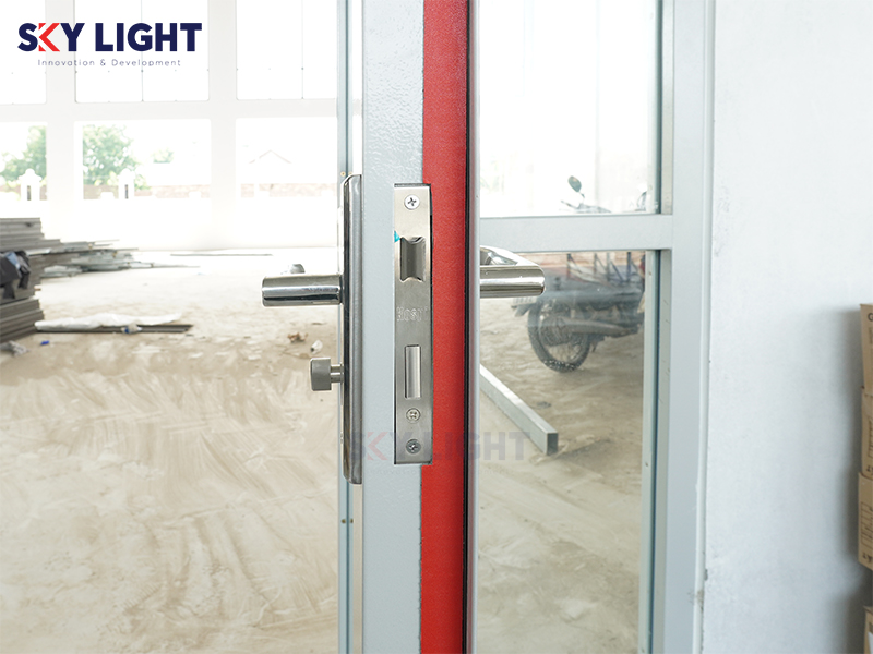 cửa kính chống cháy 90 phút sky light