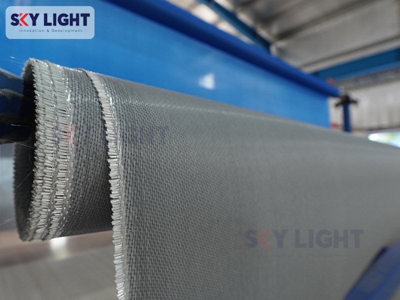 vải chống cháy silicone sử dụng trong sản xuất cửa cuốn chống cháy sky light