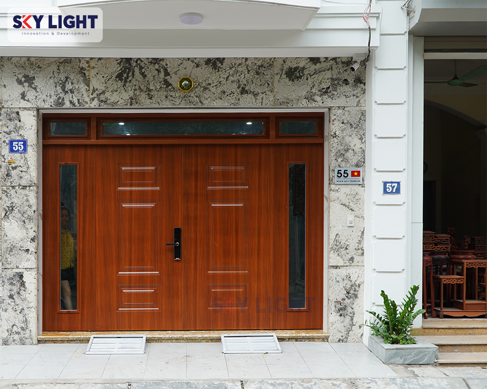 cửa thép vân gỗ sky light