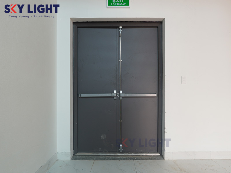 cửa thoát hiểm hà nội